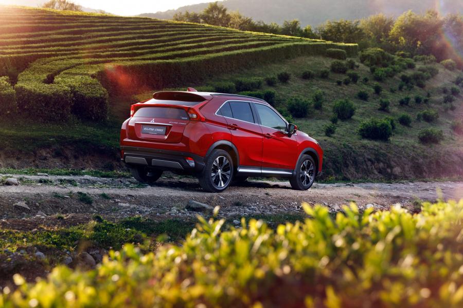  Mitsubishi Eclipse Cross 2017 года  (WW) (фото 66 из 73)